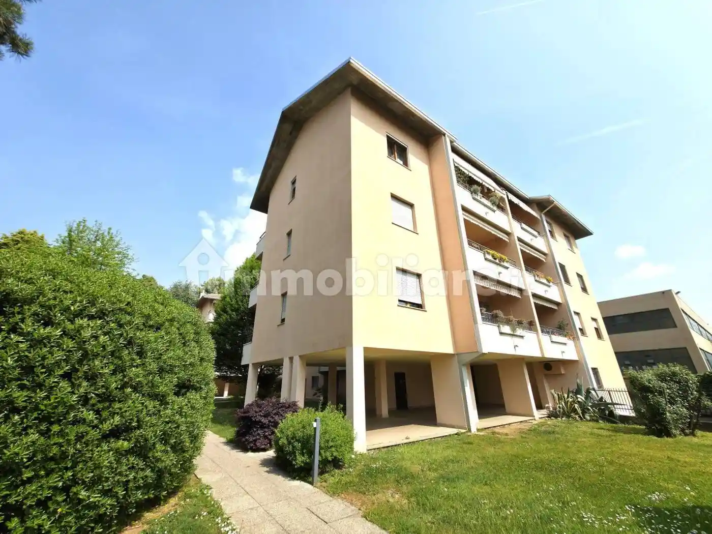Appartamento in vendita a Legnano