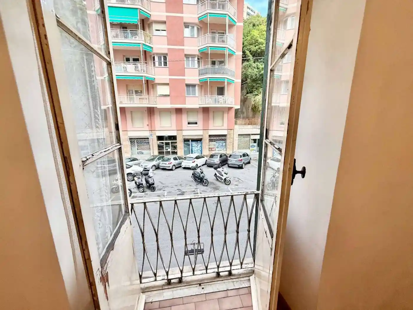 Appartamento in vendita a Genova