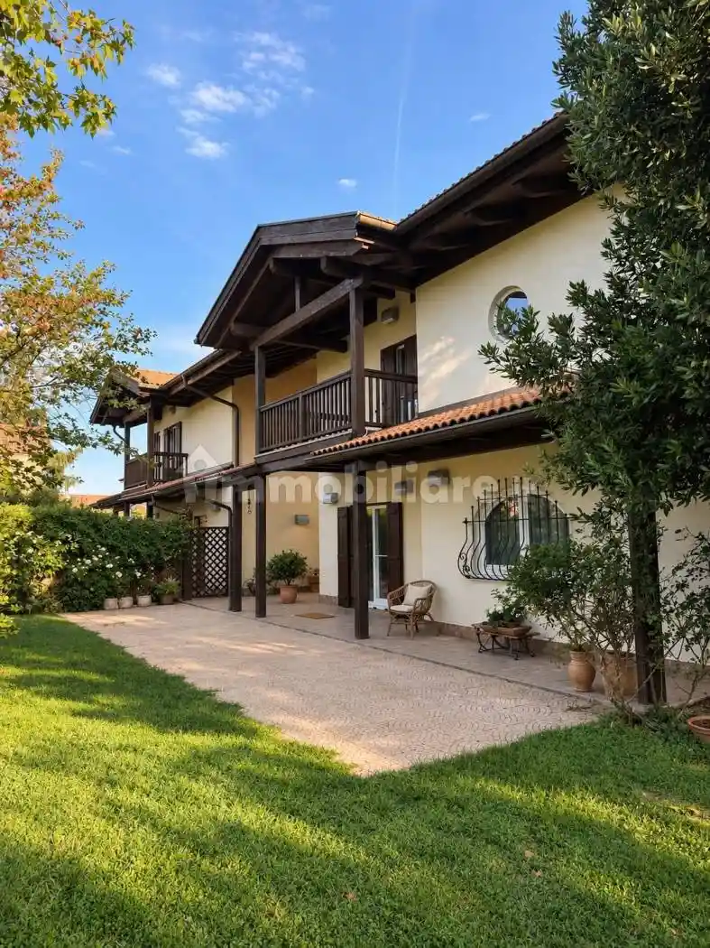 Casa indipendente in vendita a Gropello Cairoli