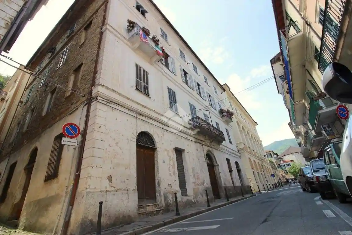 Appartamento in vendita a Ceriana