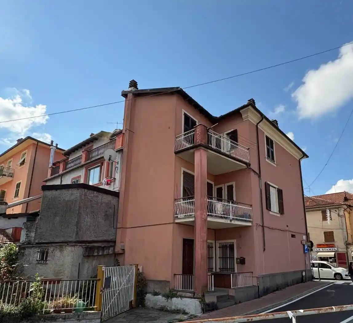 Appartamento in vendita a Busalla