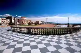 Appartamento in vendita a Livorno