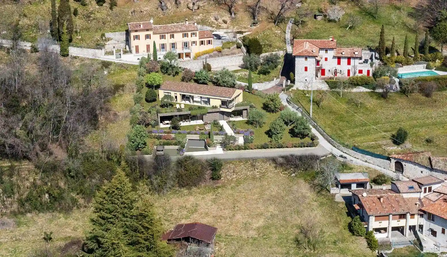 Villa - foto 2