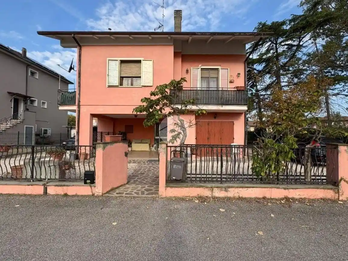 Villa in vendita a Cesenatico