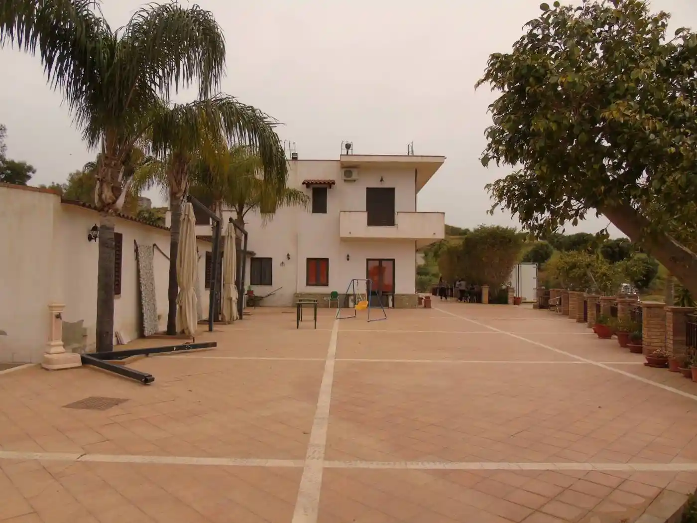 Palazzo - Edificio in vendita a Montebello Ionico