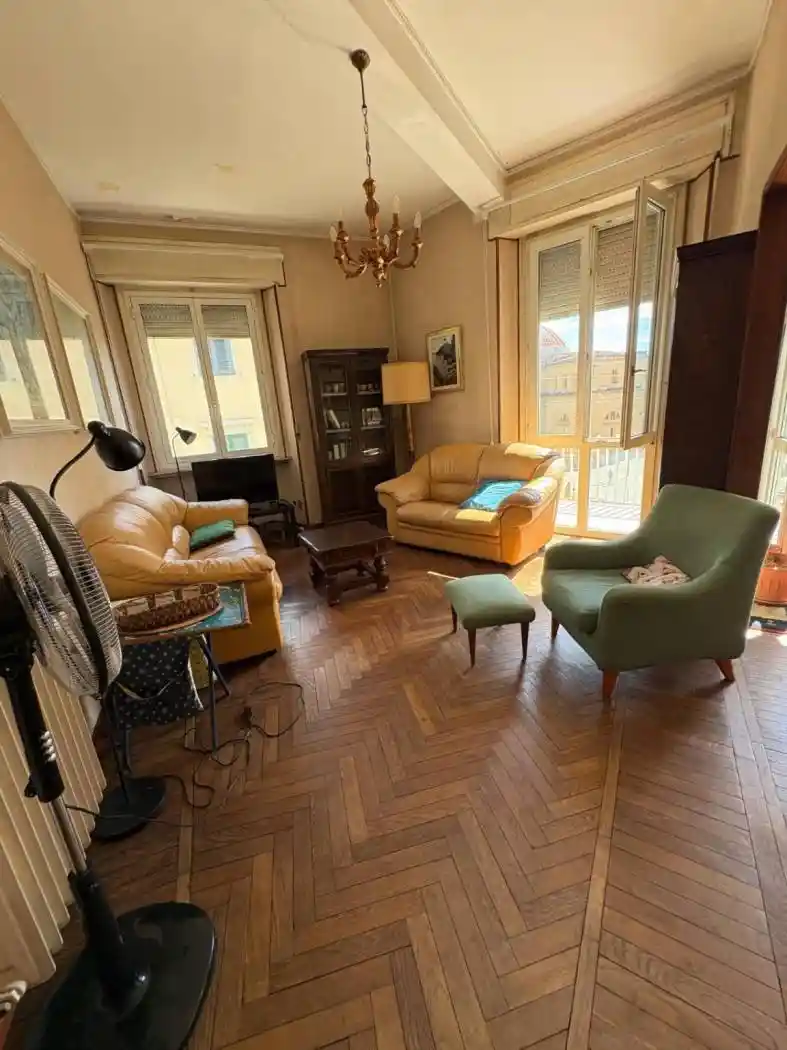 Appartamento in vendita a Livorno