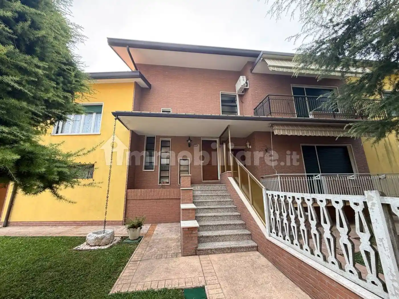 Villa in vendita a Pordenone