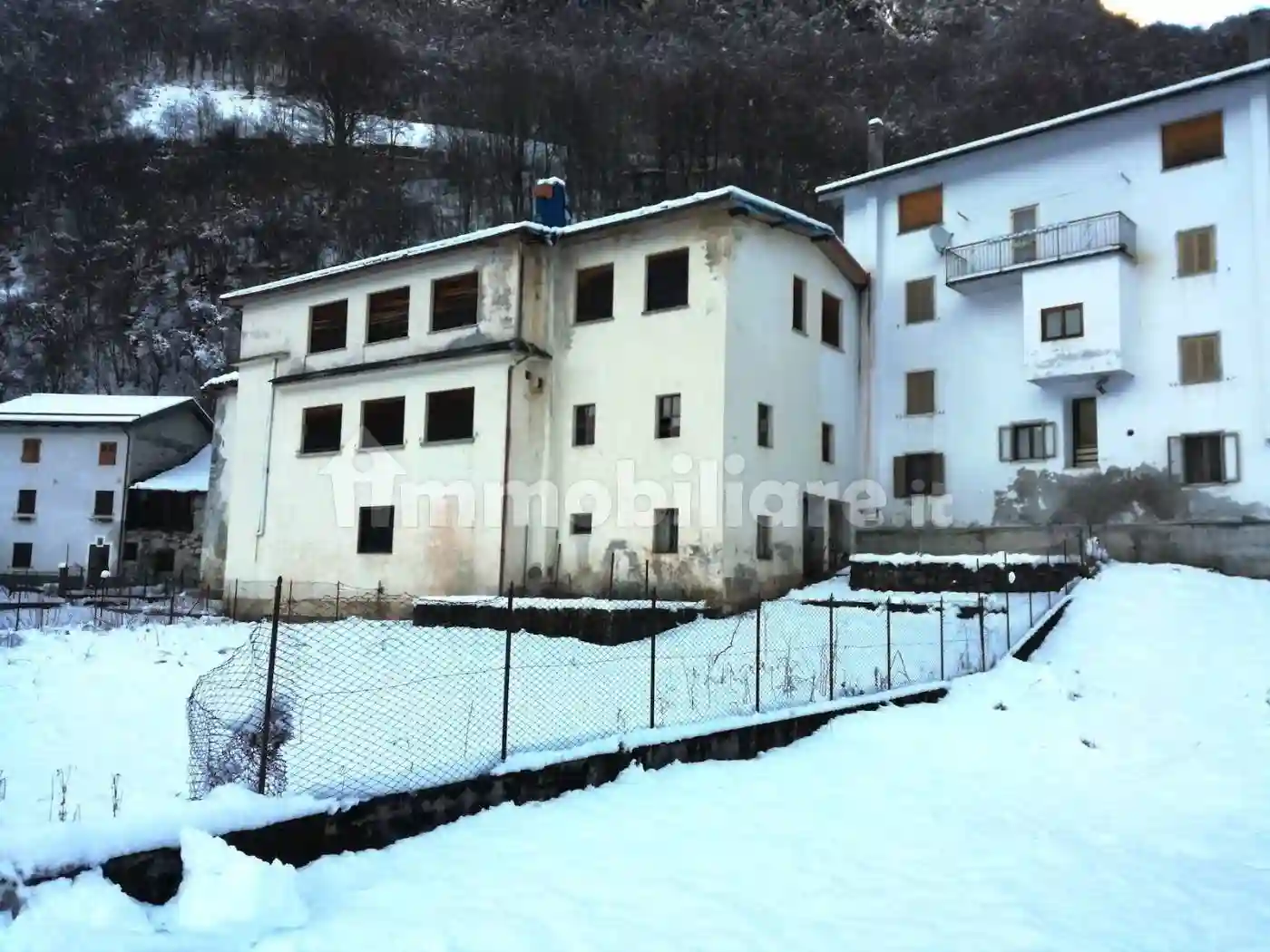 Palazzo - Edificio - foto 2