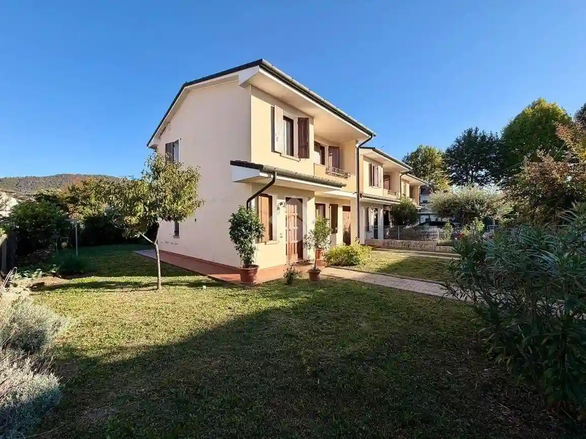 Villetta a schiera - foto 2