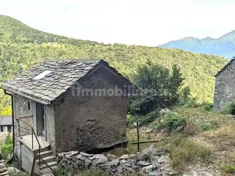 Rustico - Casale in vendita a Maccagno con Pino e Veddasca