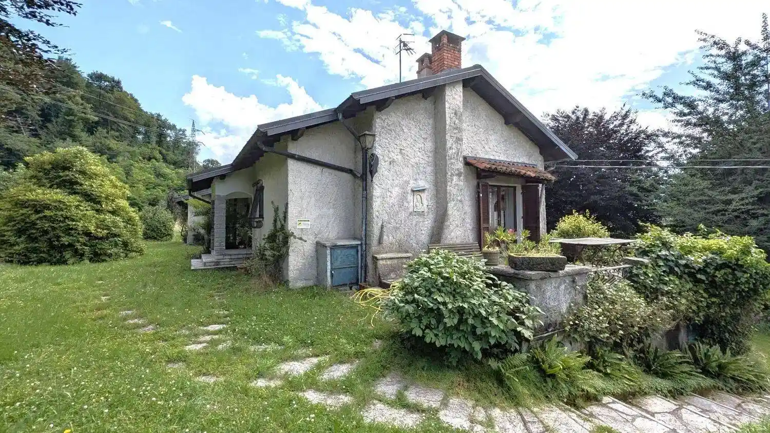 Villa in vendita a Luino