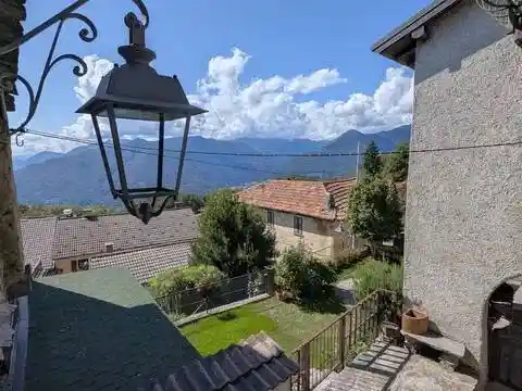 Appartamento in vendita a Maccagno con Pino e Veddasca
