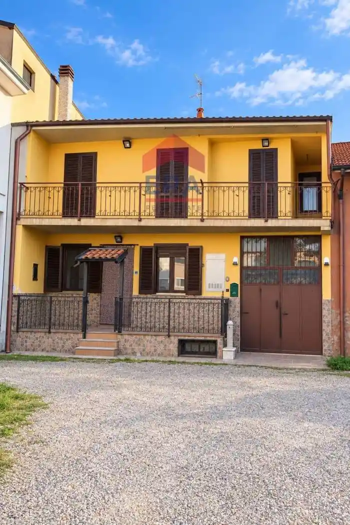 Villetta a schiera in vendita a Casorate Primo