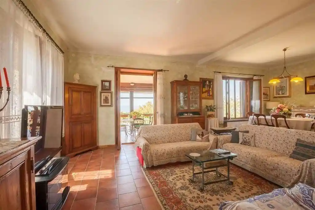 Villa in vendita a Radda in Chianti