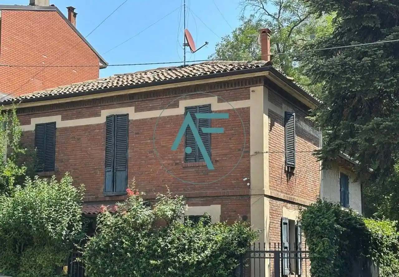 Villa in vendita a Bologna