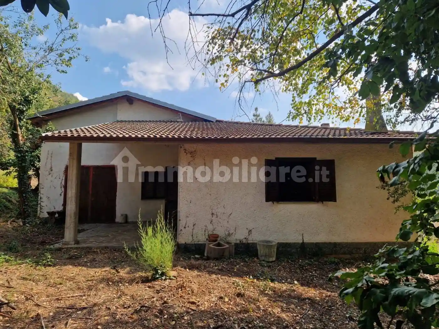 Villa in vendita a Scagnello