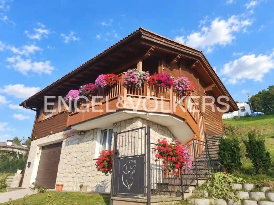 Villa - foto 2