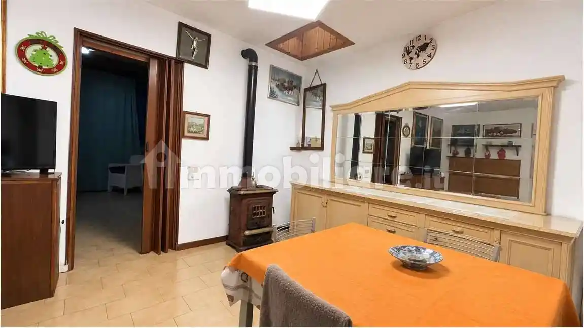 Appartamento in vendita a Oleggio