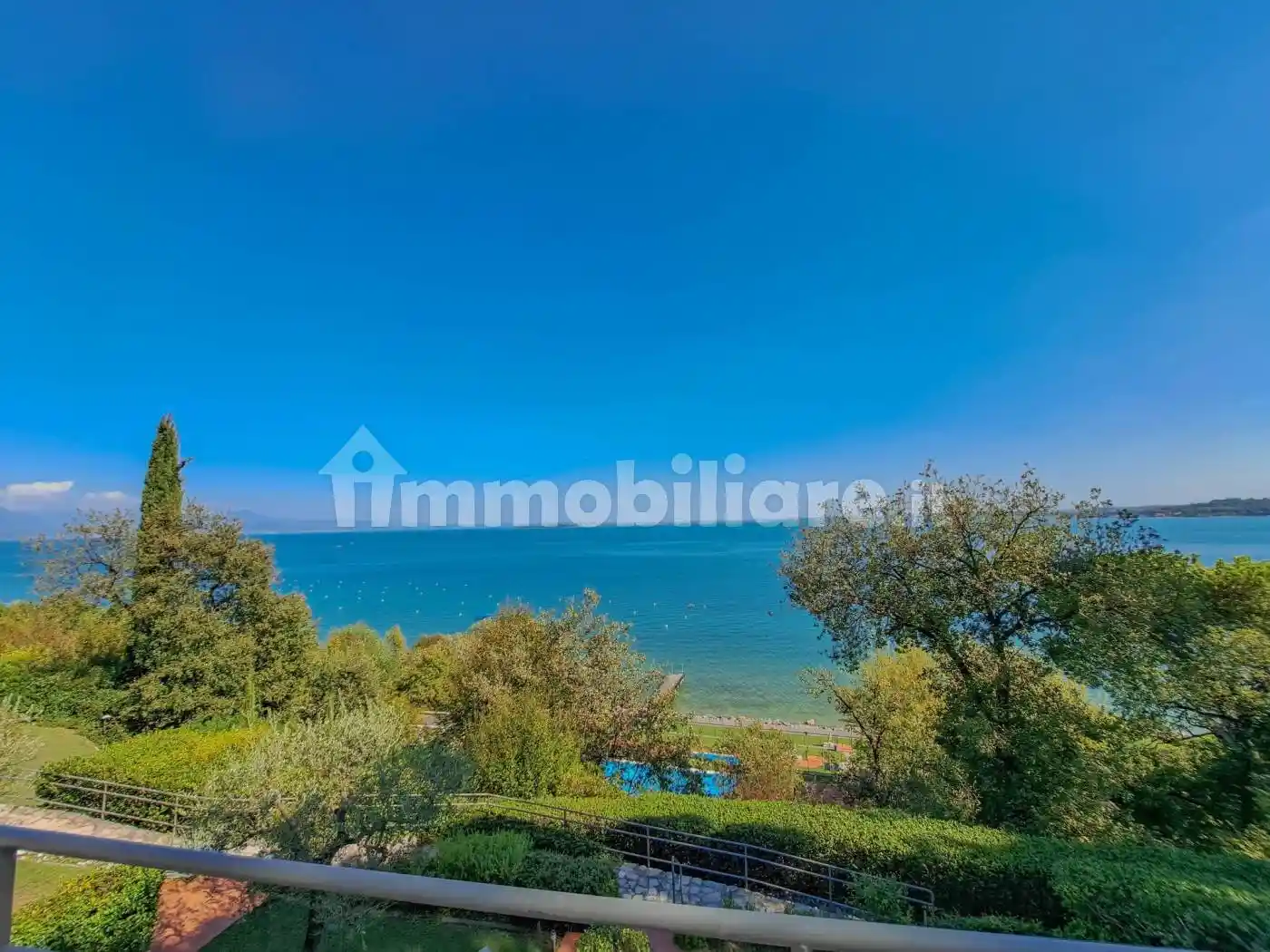 Appartamento in affitto a Padenghe sul Garda