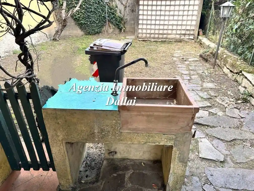 Casa indipendente in affitto a Borgo San Lorenzo