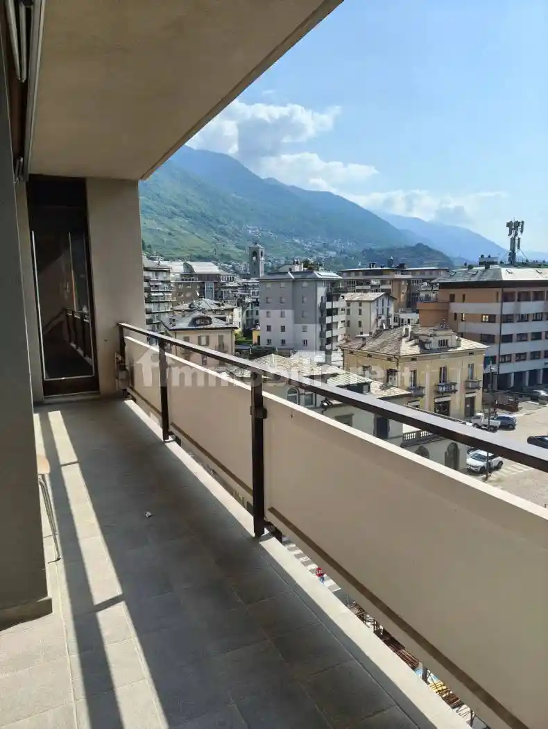 Appartamento in vendita a Sondrio