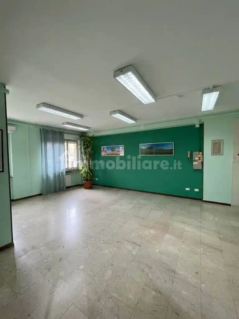 Appartamento in vendita a Piacenza