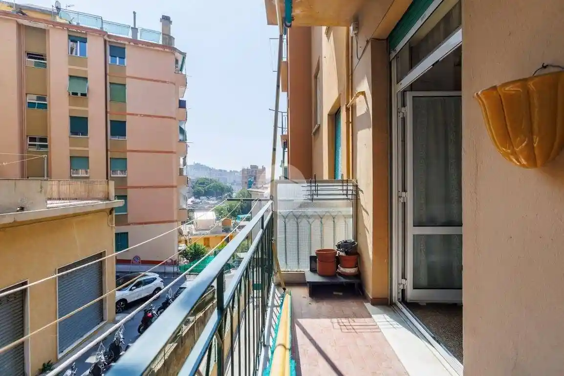 Appartamento in vendita a Genova