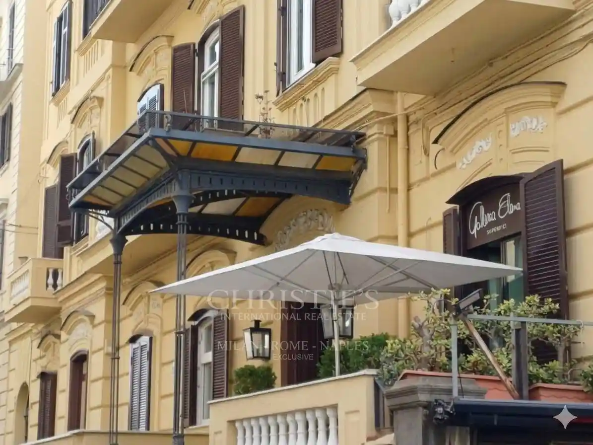 Appartamento in affitto a Napoli