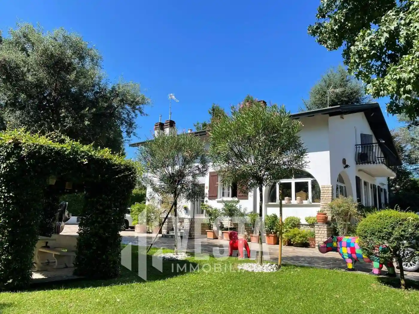 Villa - foto 2
