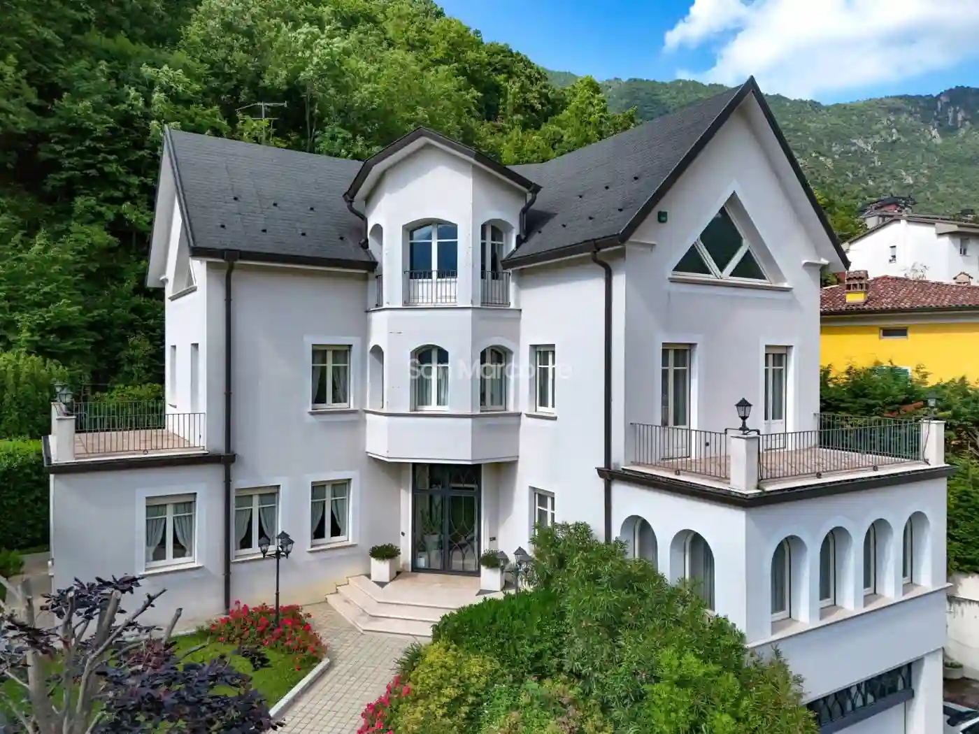 Villa - foto 2