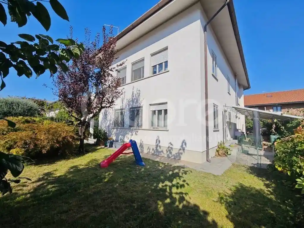 Casa indipendente in vendita a Udine