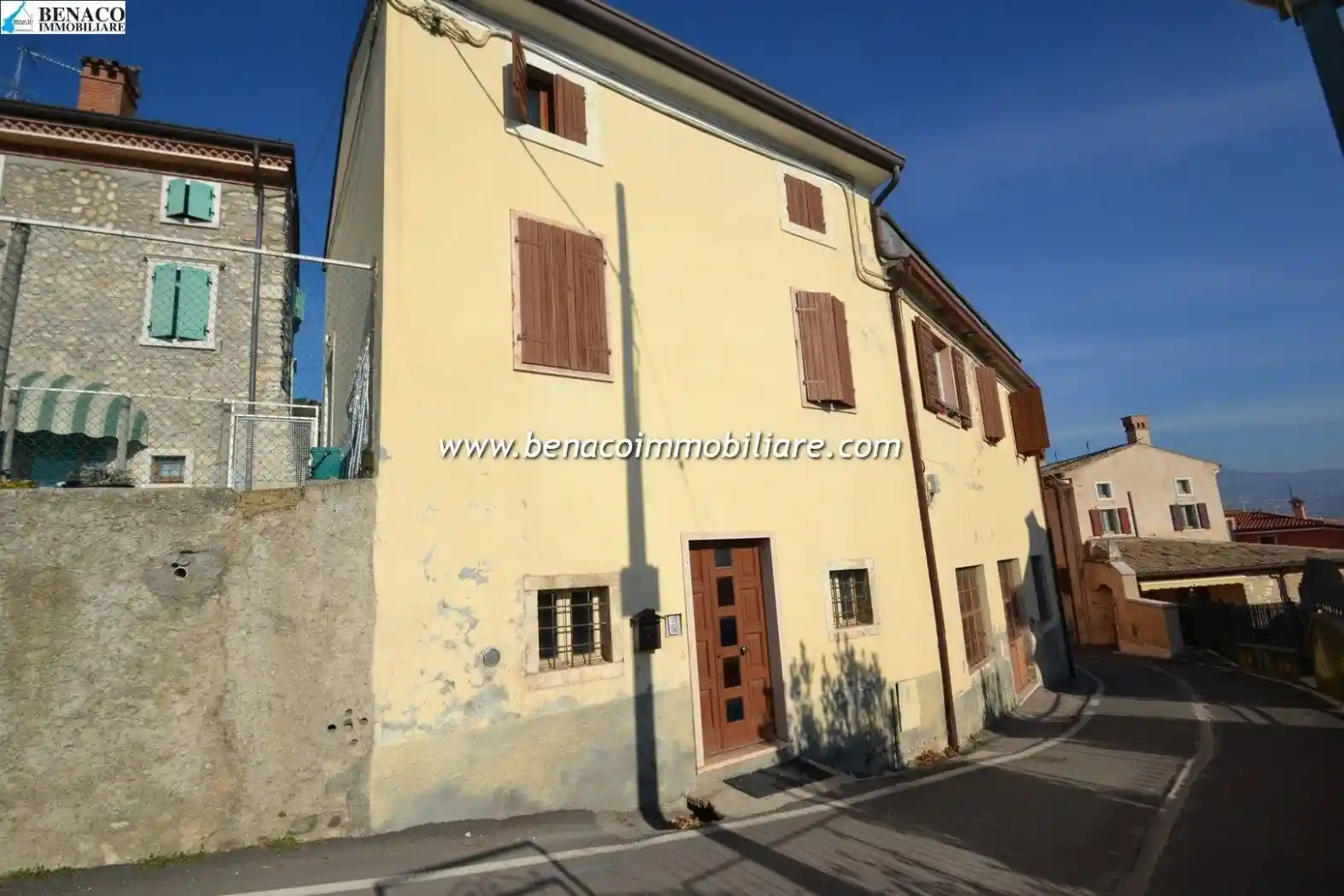 Casa indipendente in vendita a Cavaion Veronese