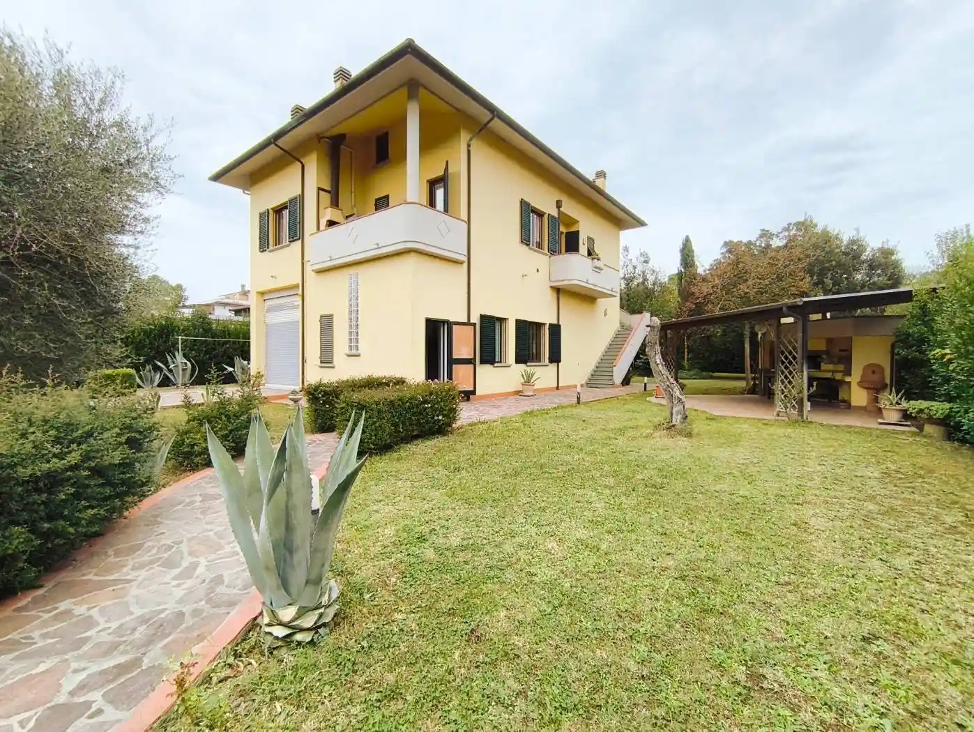 Villa in vendita a Montespertoli