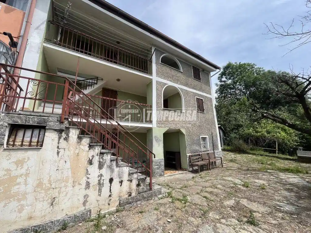 Casa indipendente in vendita a Borgiallo