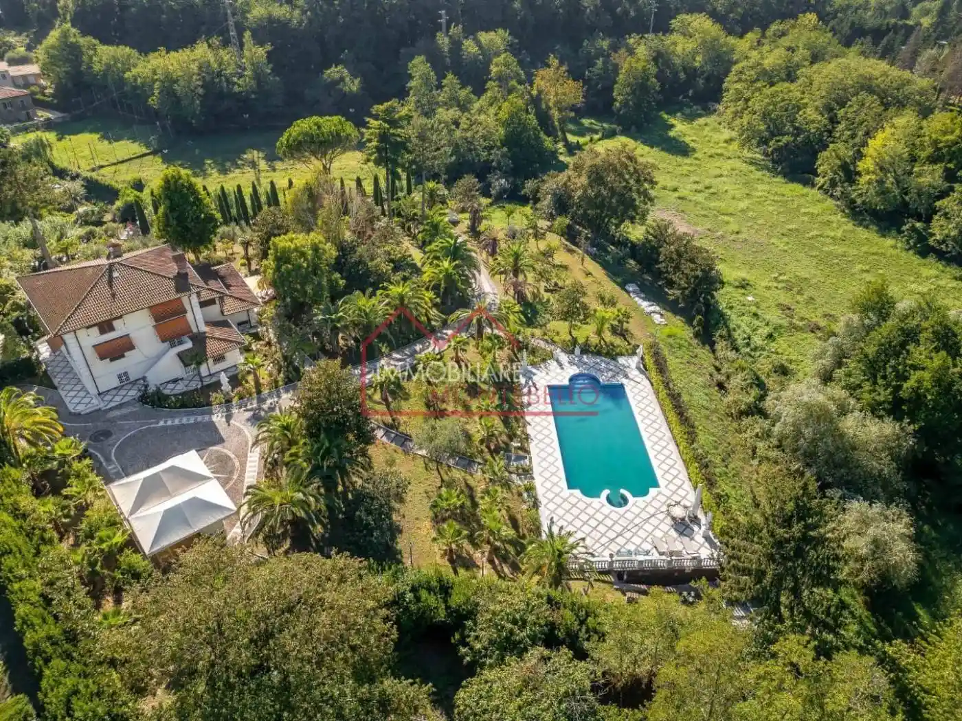 Villa in vendita a Camaiore