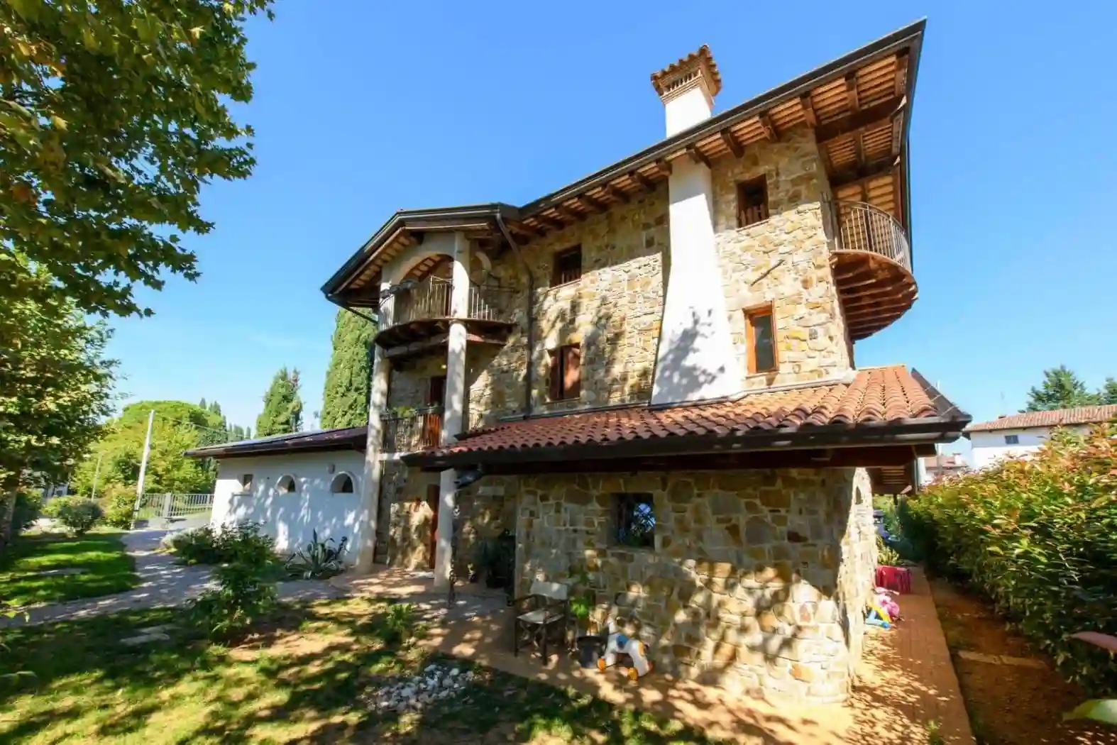Villa - foto 2