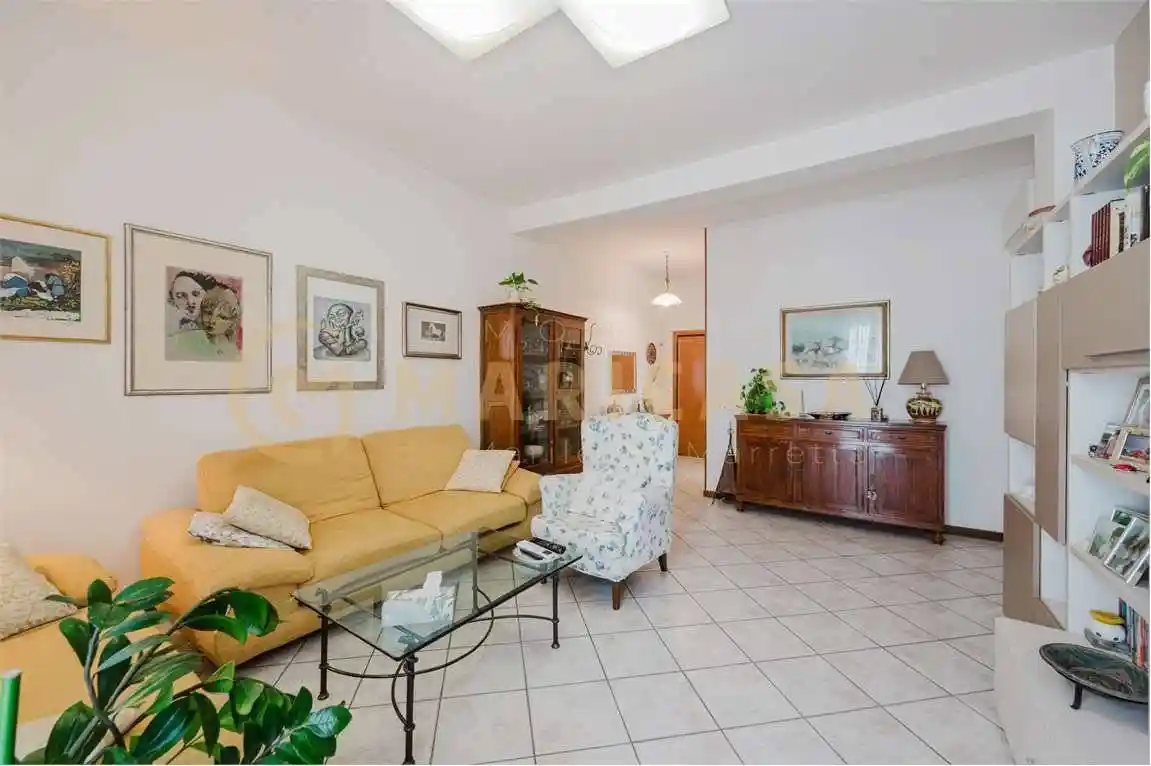 Appartamento in vendita a Modena