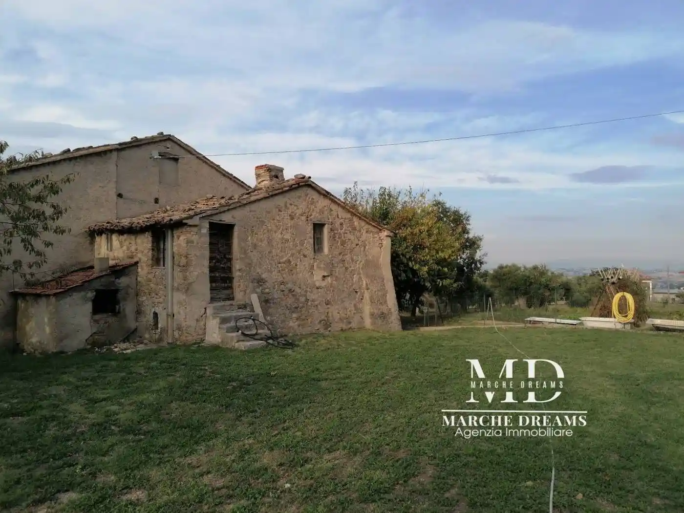 Rustico - Casale in vendita a Cingoli