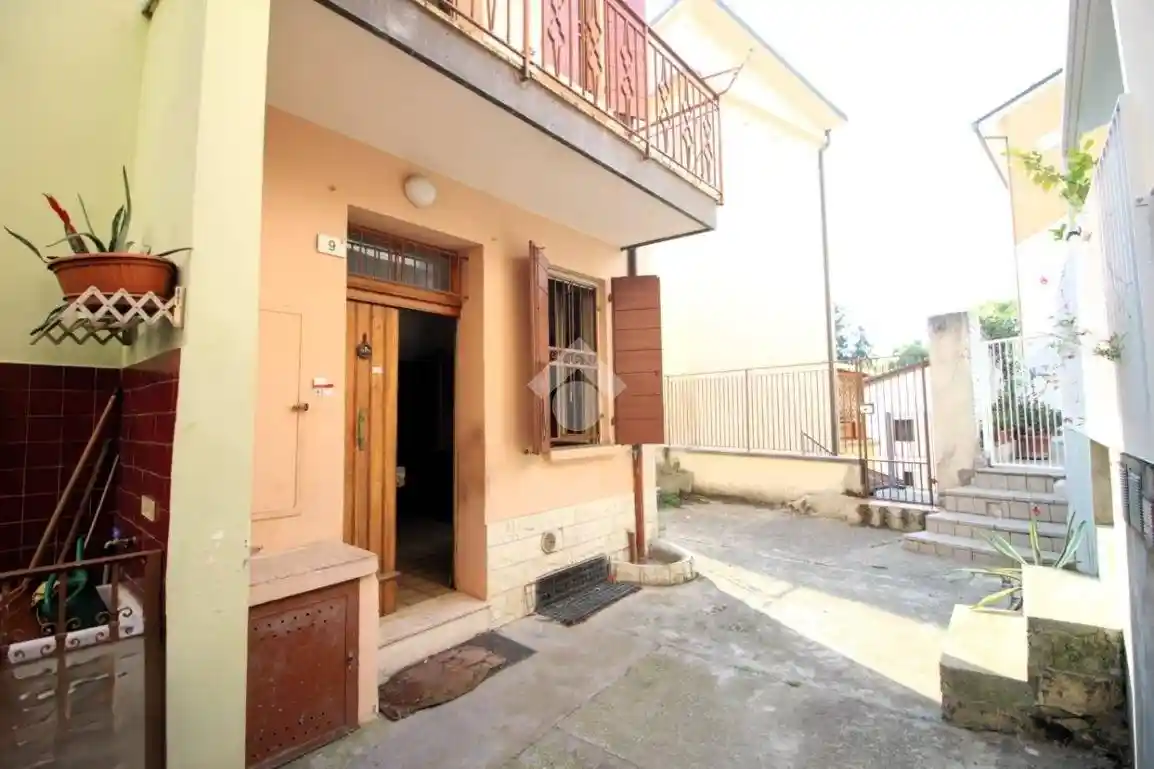 Casa indipendente in vendita a Cesena