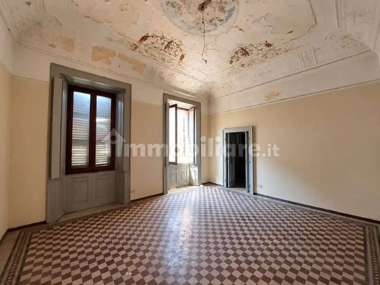 Appartamento in vendita a Piacenza