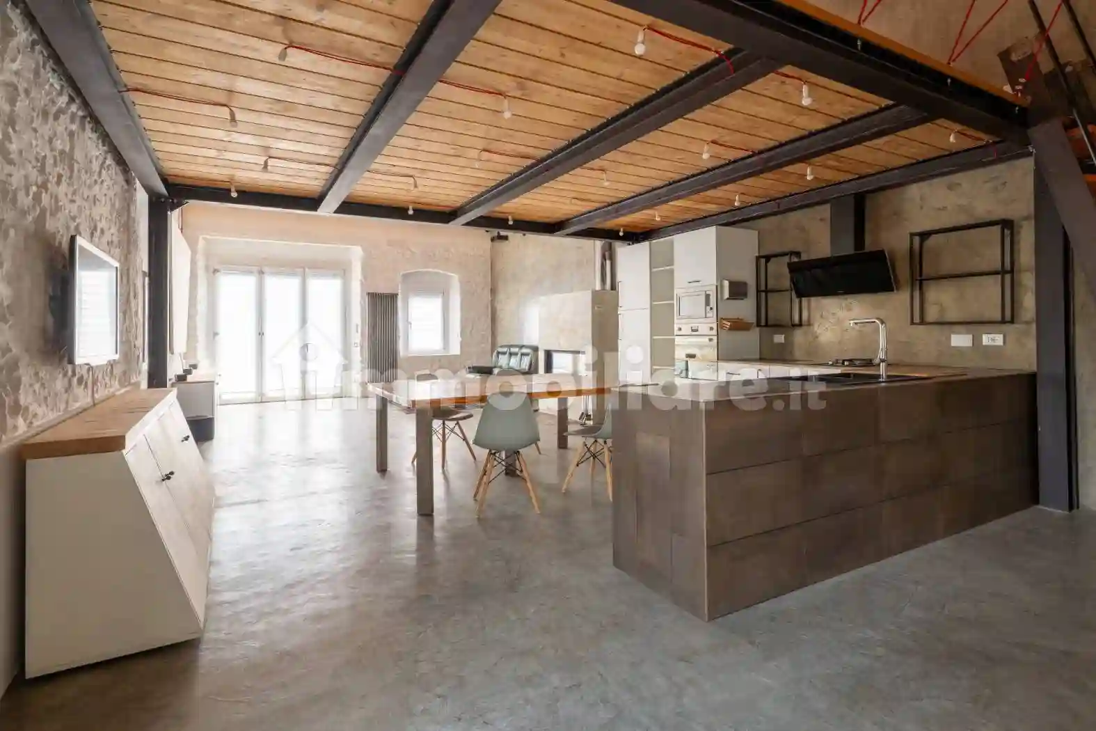 Loft - foto 2