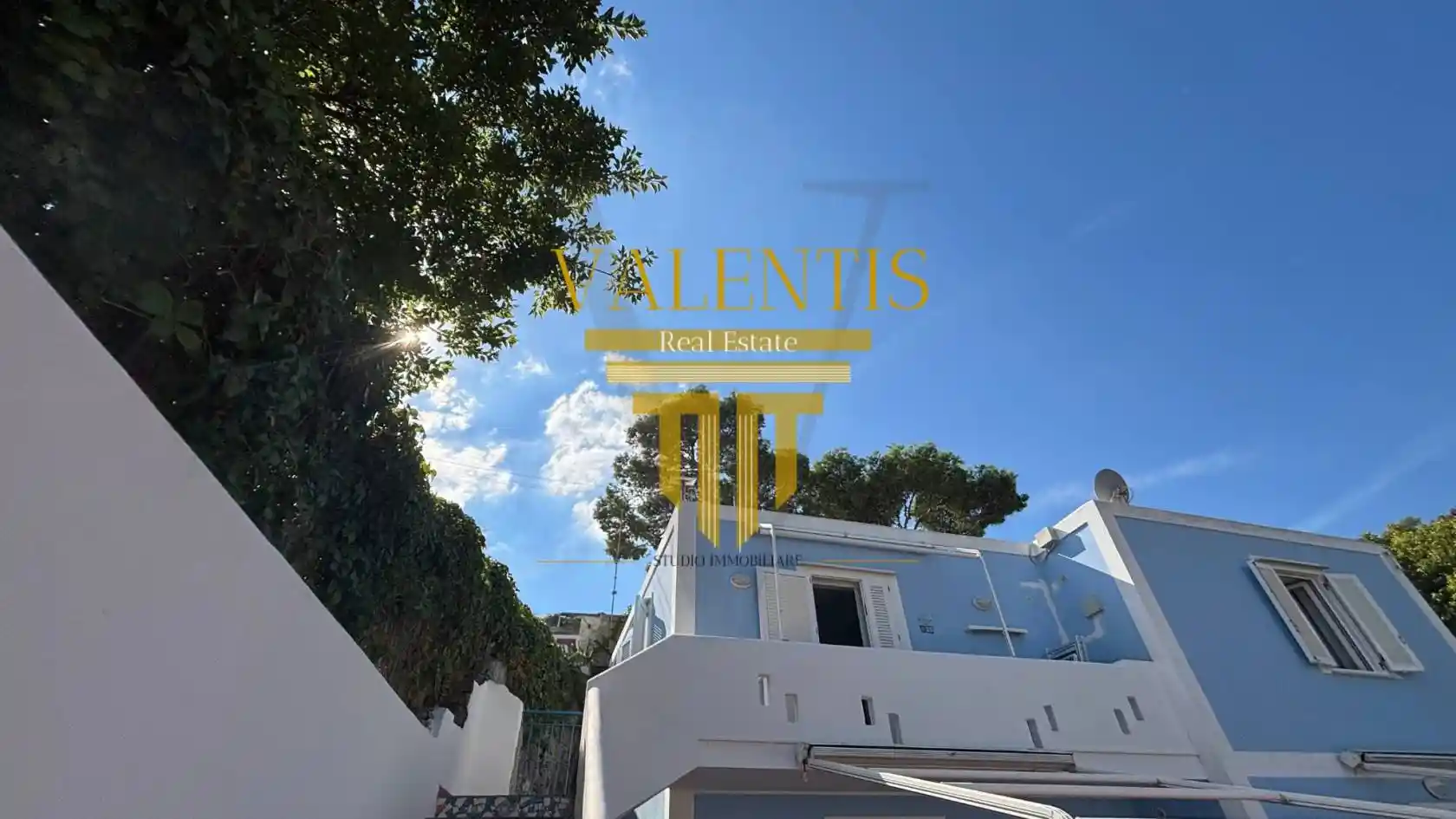 Palazzo - Edificio in vendita a Ponza