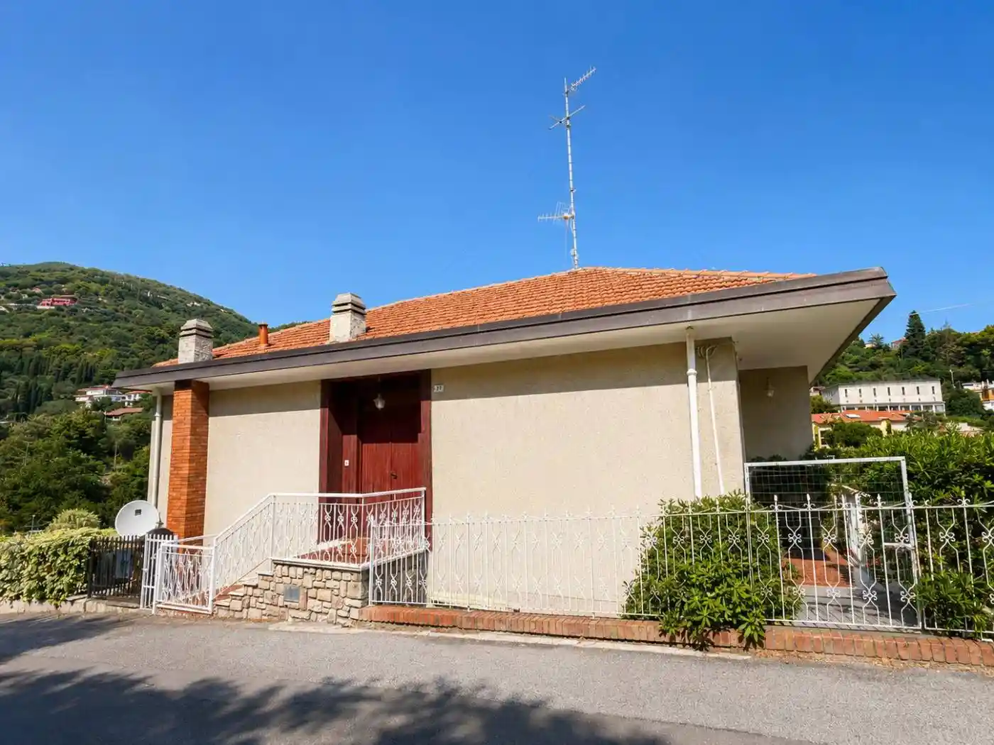 Villa in vendita a Alassio