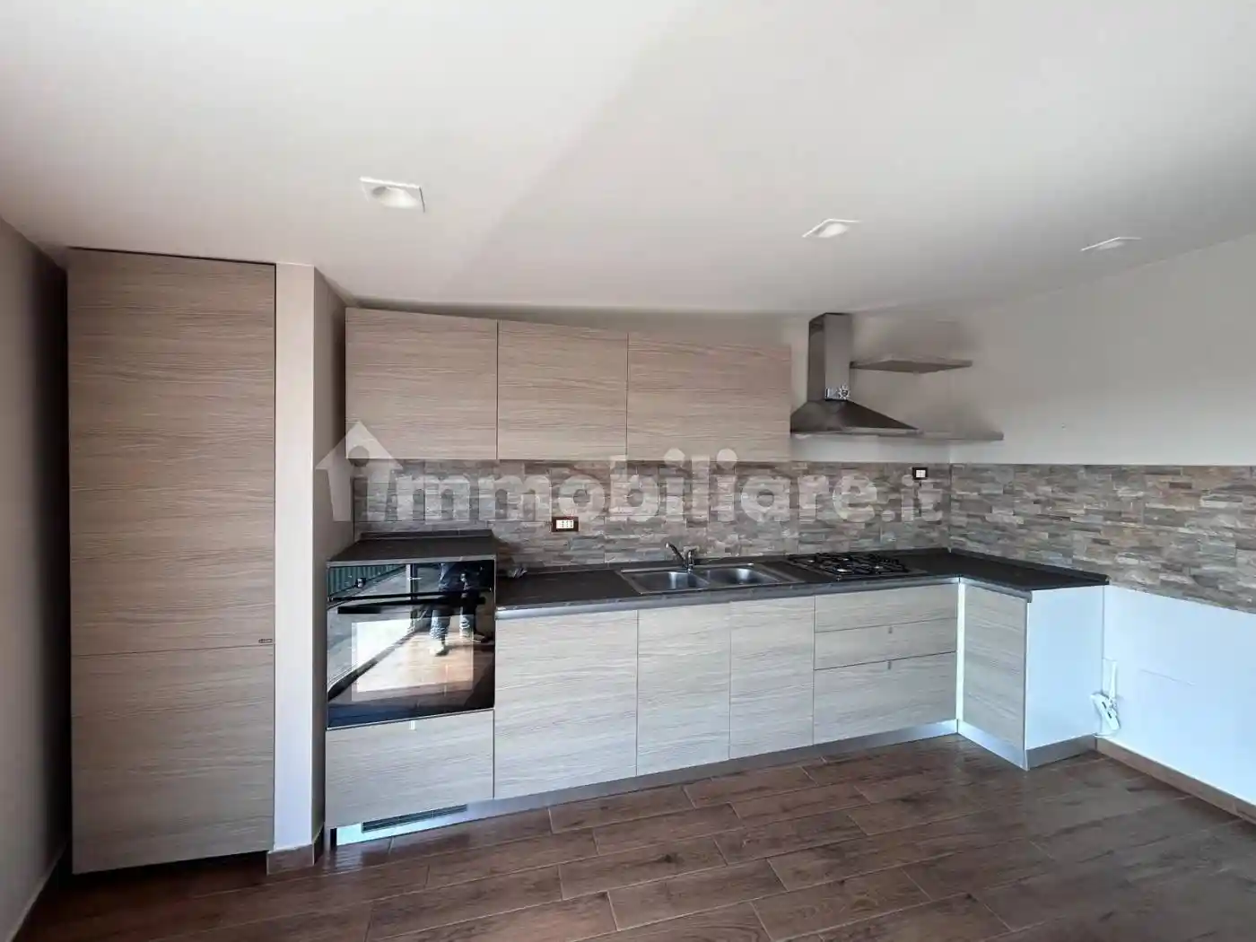 Appartamento in affitto a Altavilla Milicia