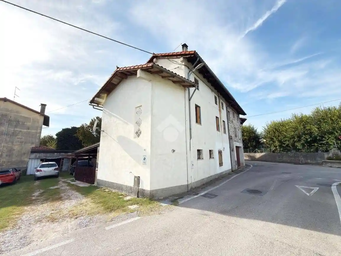 Casa indipendente in vendita a Vivaro