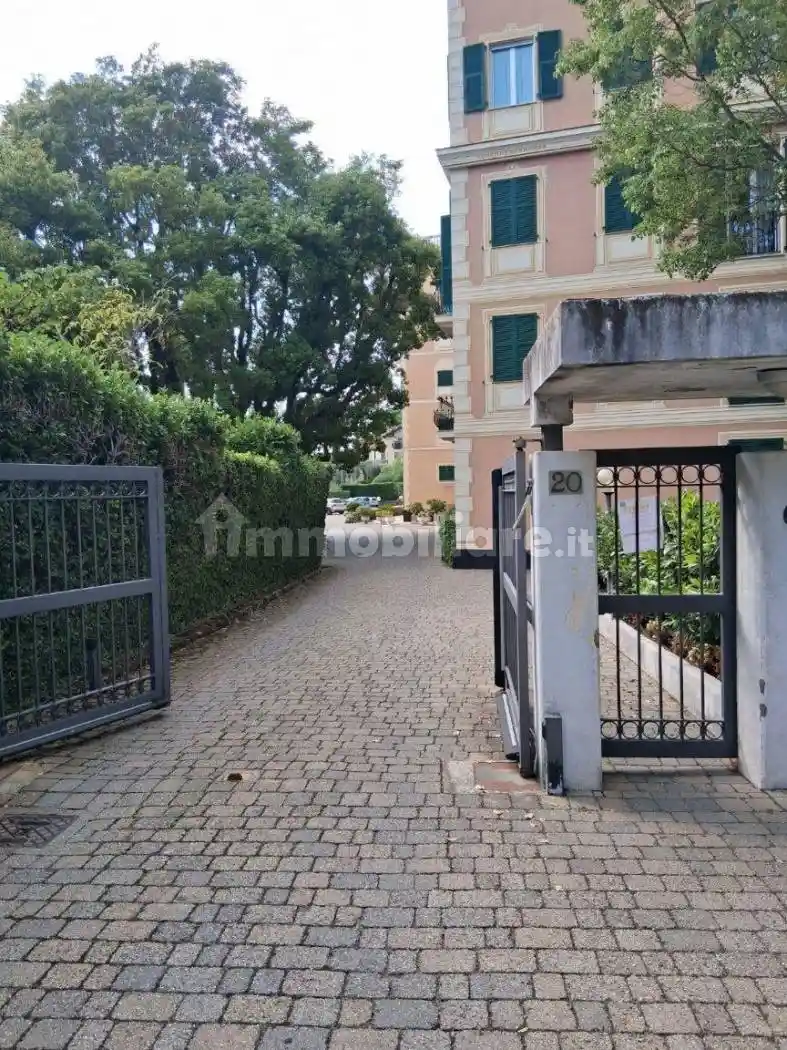 Appartamento in vendita a Genova