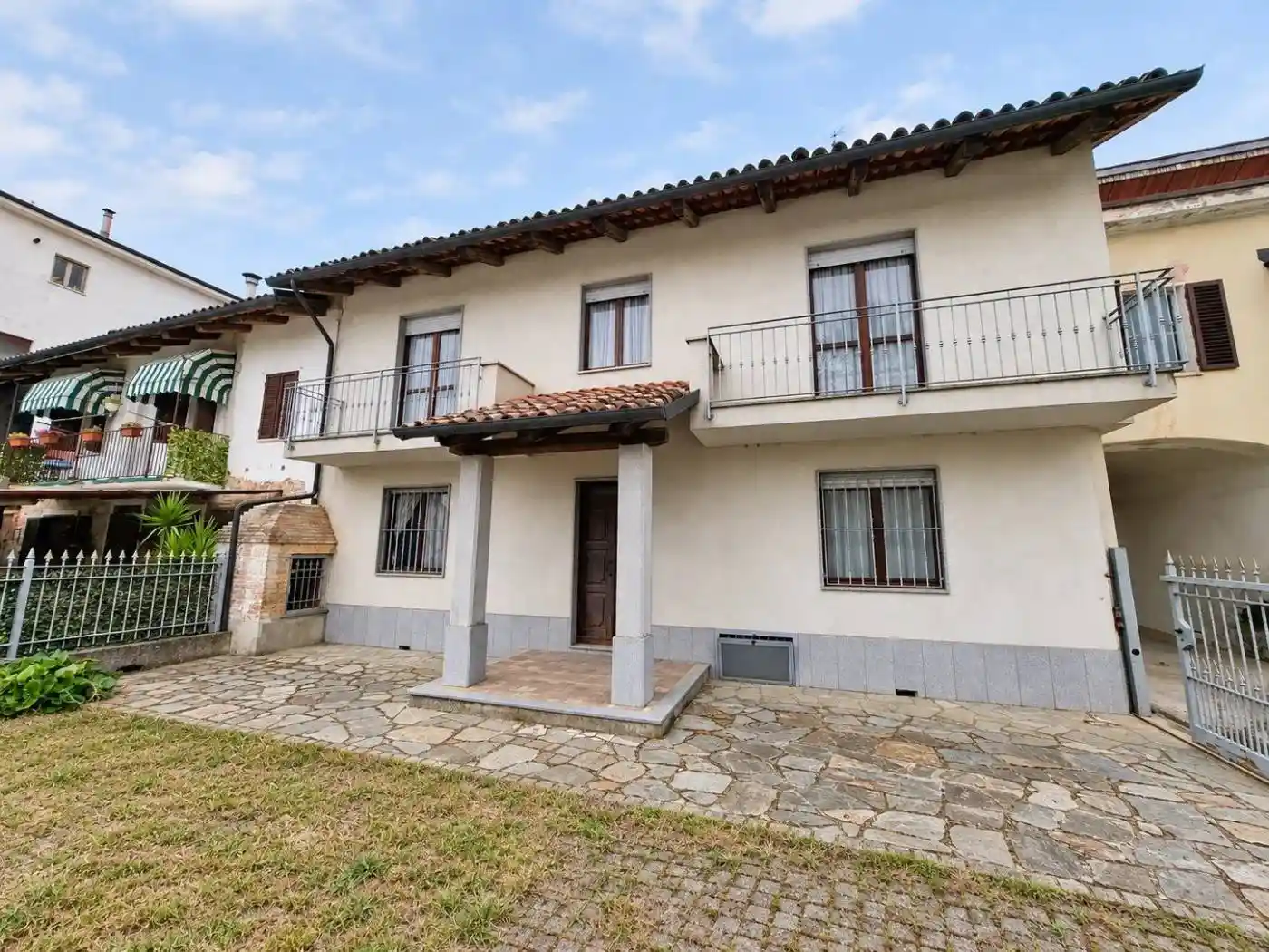 Casa indipendente in vendita a Govone