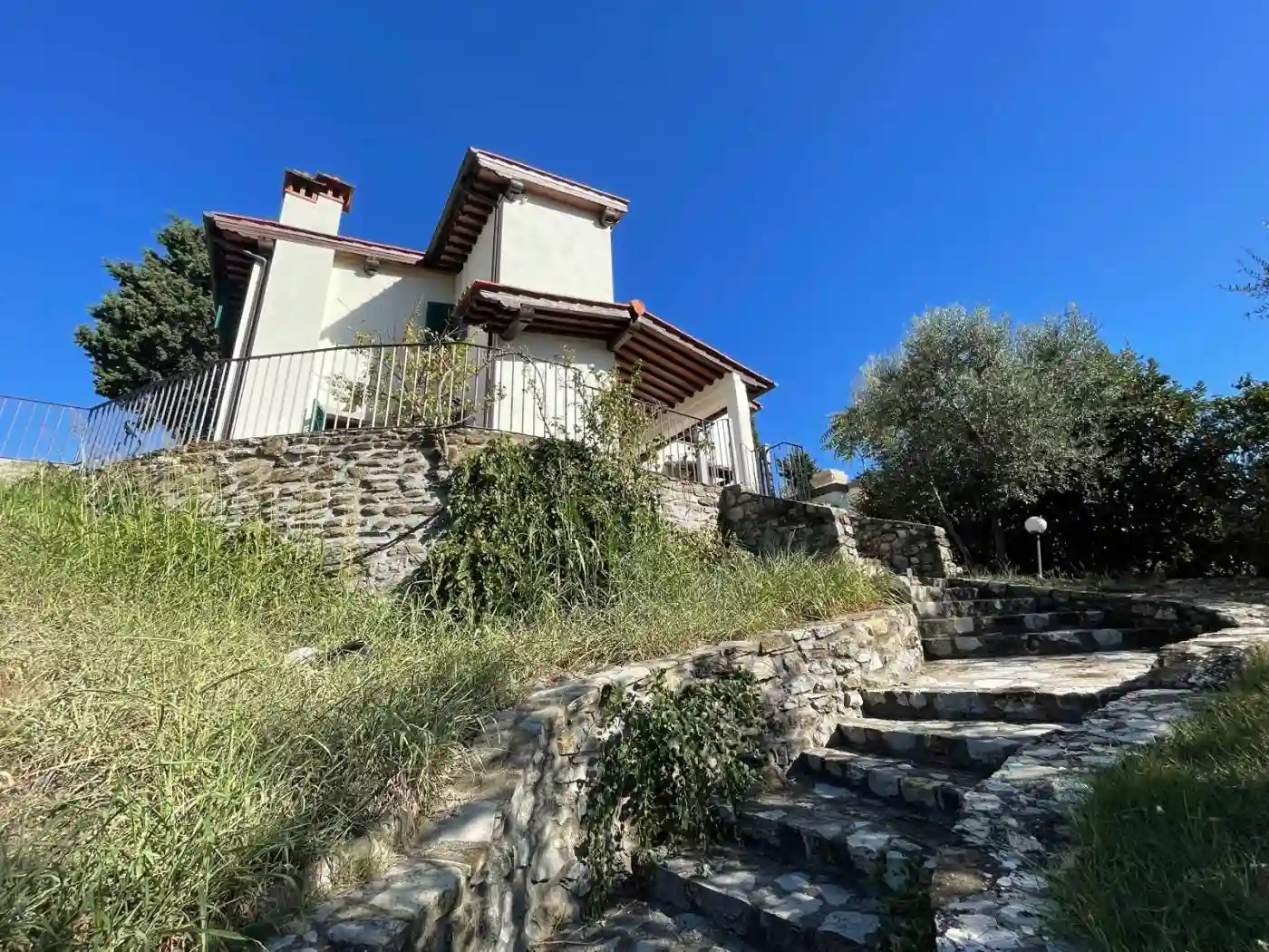 Villa - foto 3