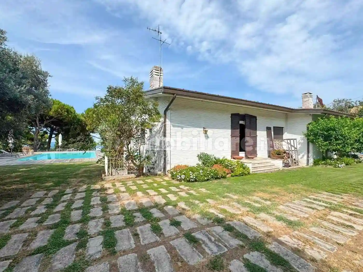 Villa - foto 3