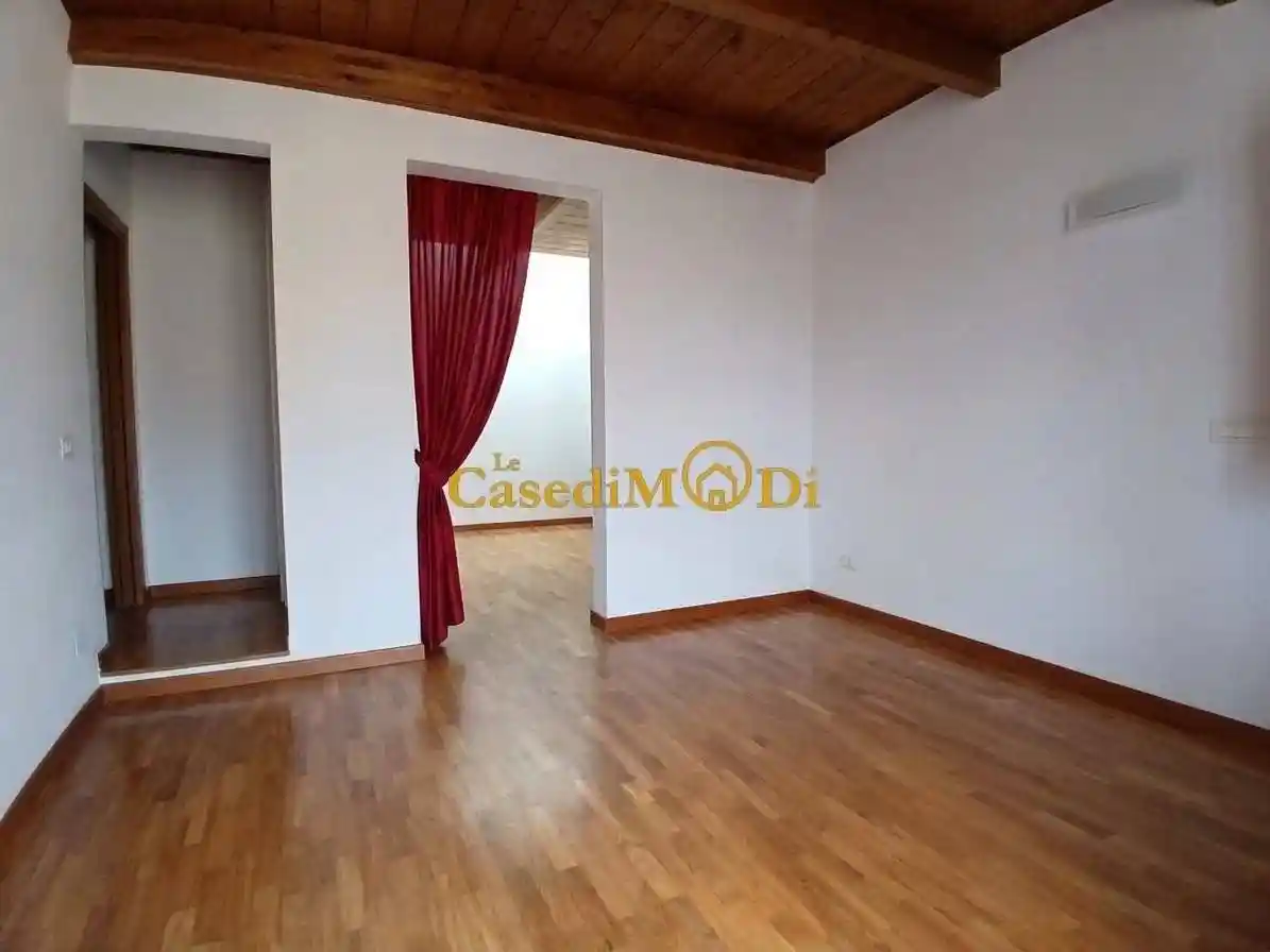 Appartamento in vendita a Livorno